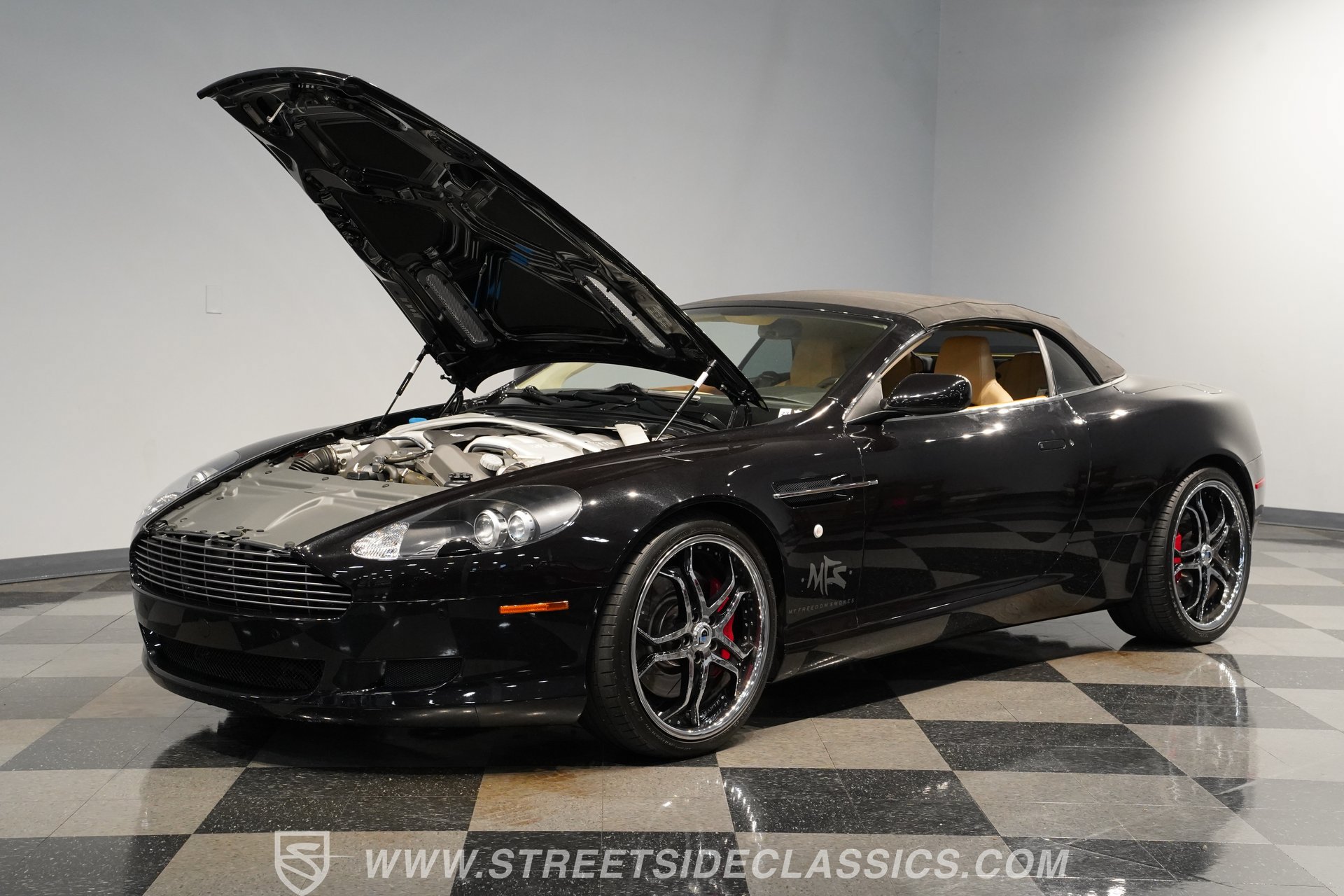 Used 2007 Aston Martin DB9 Volante RWD image 32