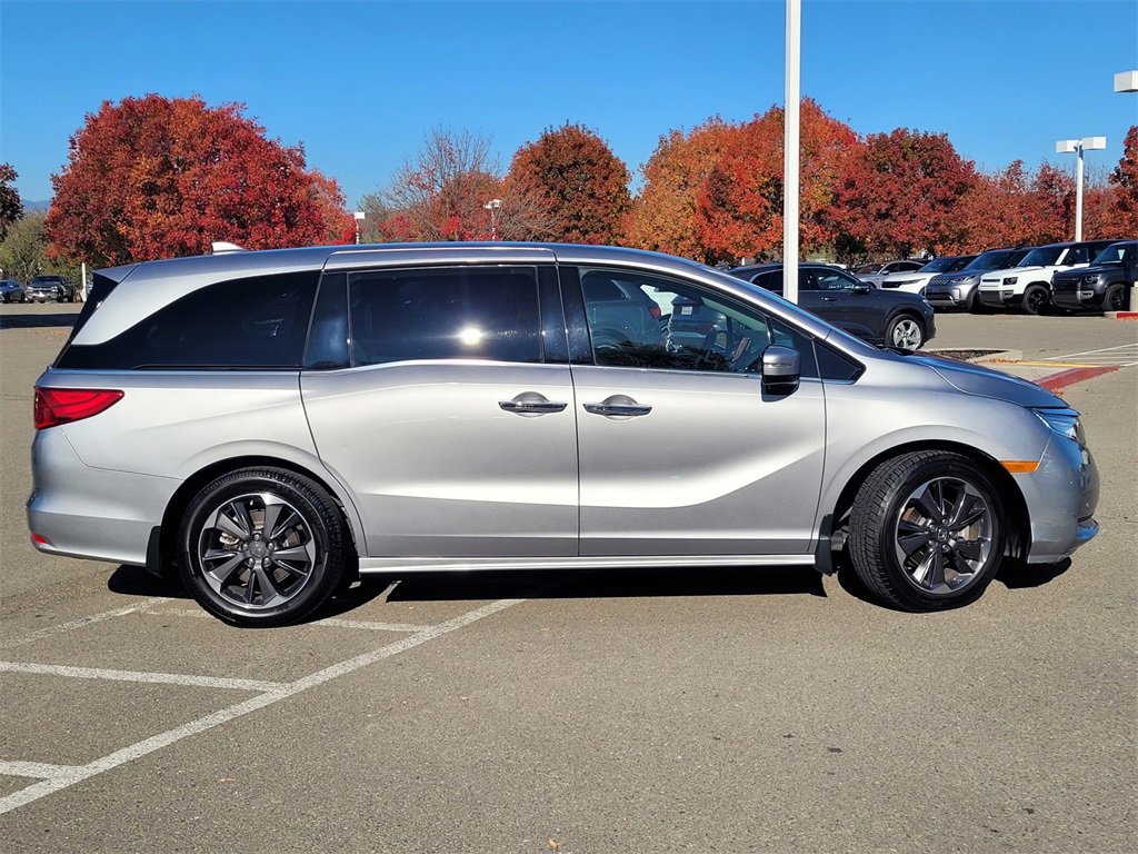 Certified 2022 Honda Odyssey Elite image 3