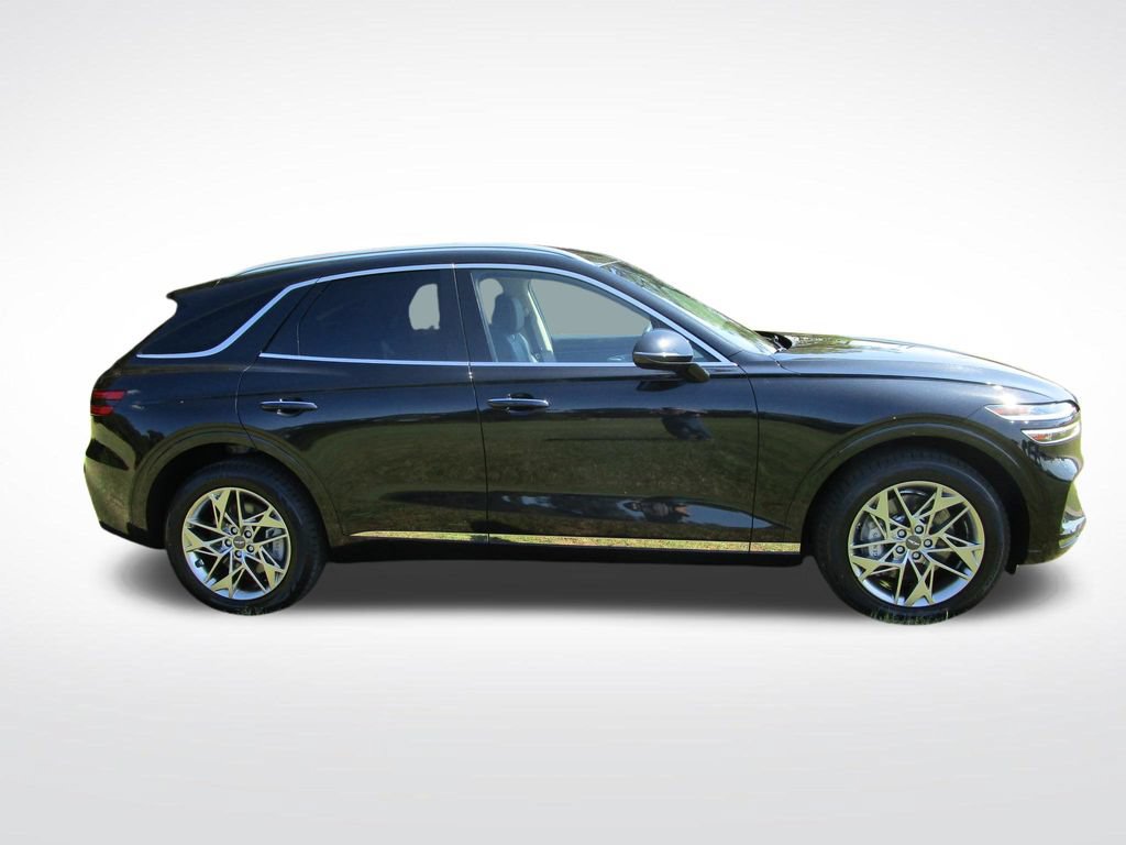 Used 2025 Genesis GV70 2.5T AWD/4WD image 8