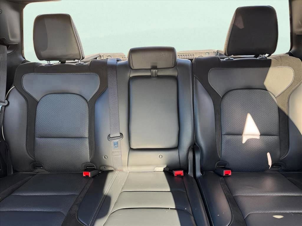 Used 2024 RAM 1500 Laramie image 24