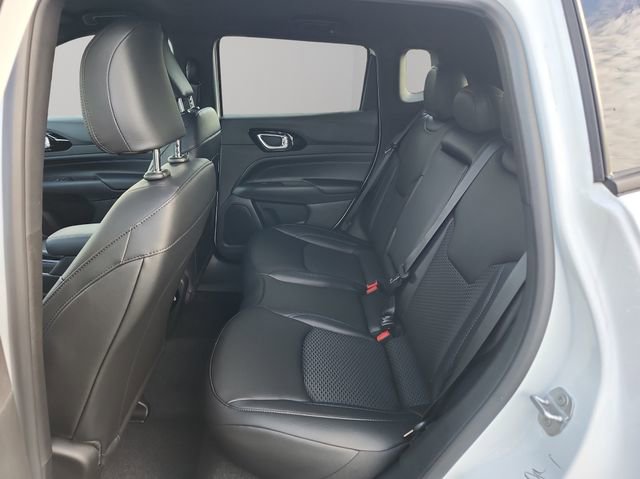 New 2026 Jeep Compass Altitude image 13