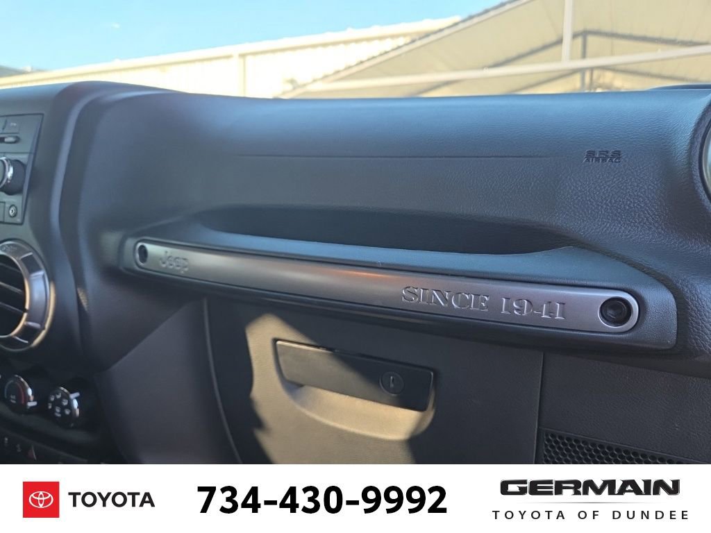 Used 2018 Jeep Wrangler Unlimited Altitude image 21