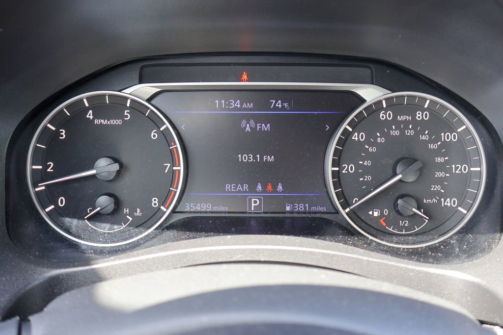 Used 2025 Nissan Altima 2.5 SR image 11