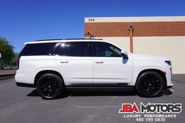 Used 2021 Cadillac Escalade Sport Platinum w/ LPO, ONYX Package image 28