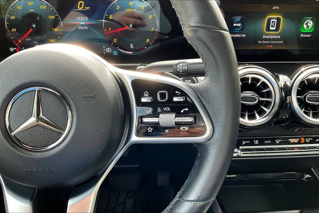 Used 2022 Mercedes-Benz GLB 250 4MATIC image 15