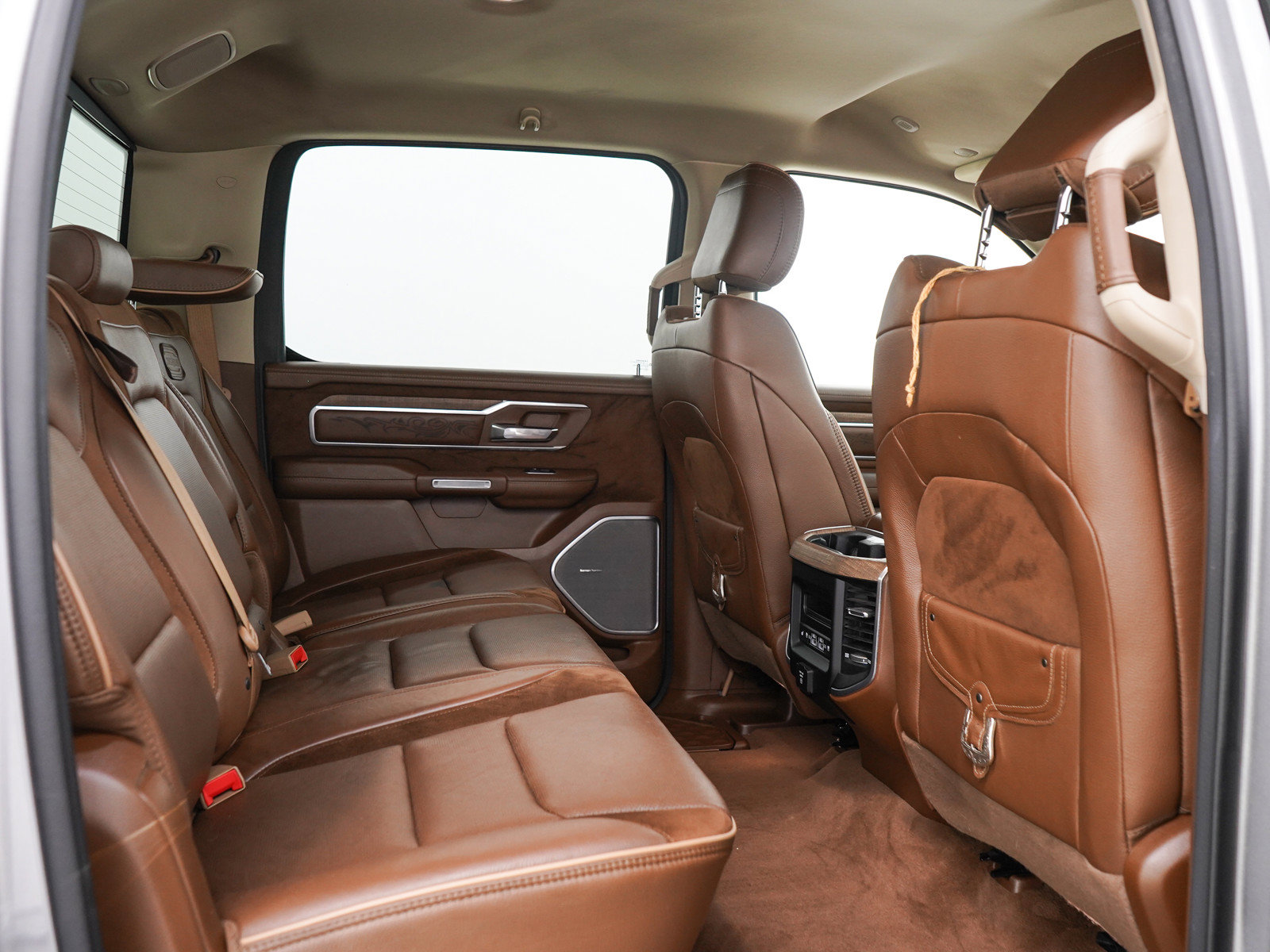 Used 2021 RAM 1500 Limited AWD/4WD image 14