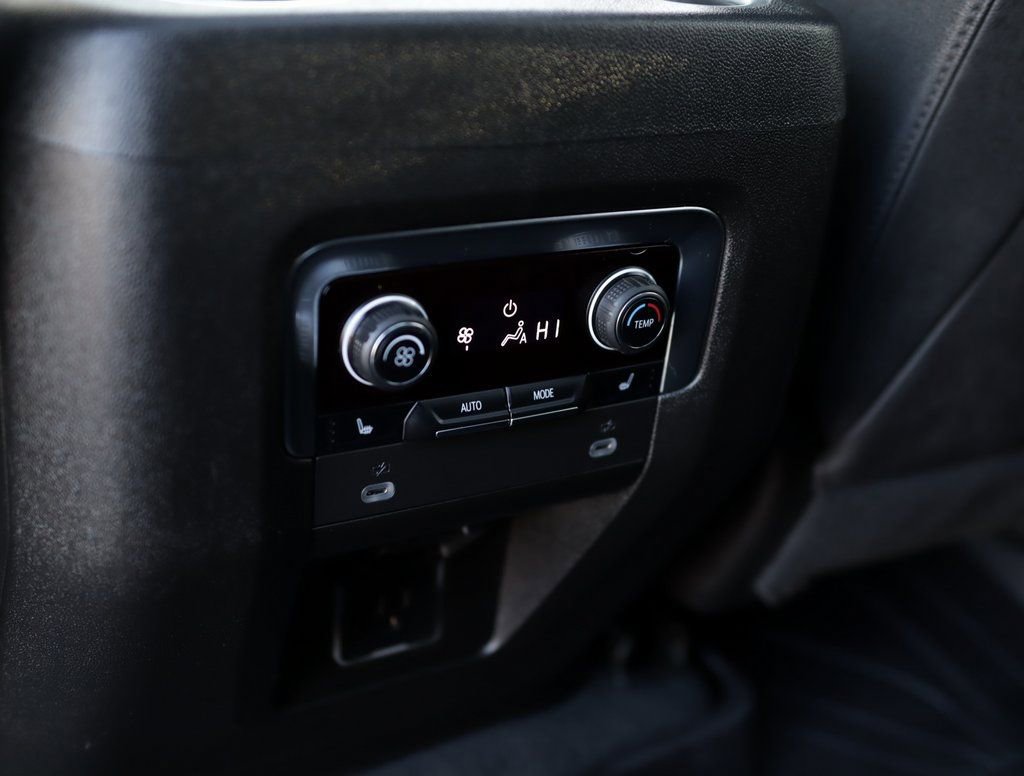 Used 2023 Chevrolet Tahoe LT w/ Luxury Package image 30