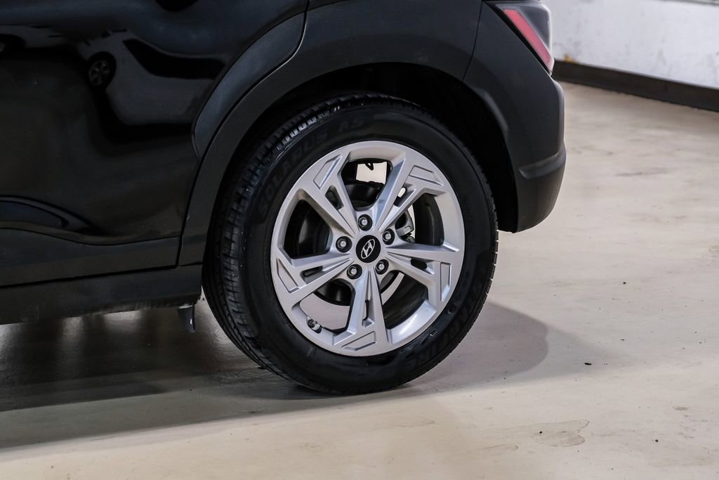 Used 2022 Hyundai Kona SEL FWD image 55