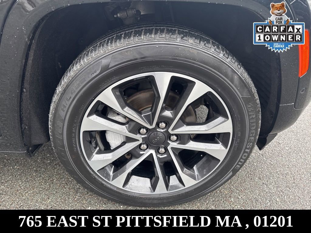 Used 2022 Jeep Grand Cherokee Overland w/ Adv Protech Group III image 38