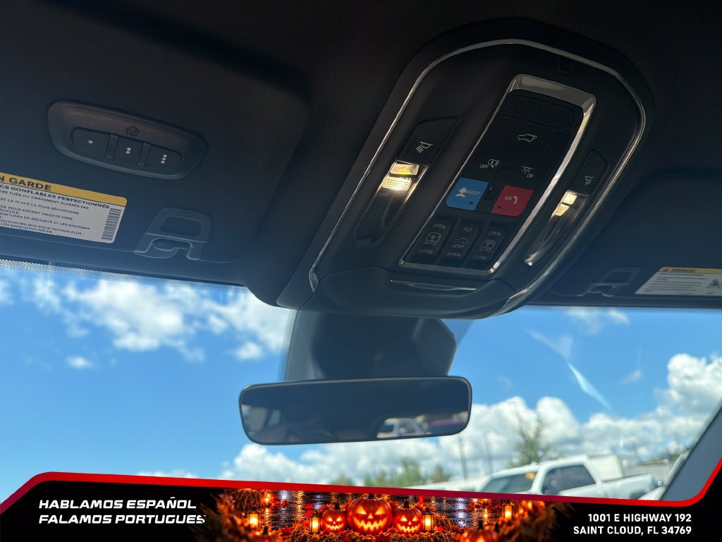 Used 2025 Jeep Grand Cherokee L Limited w/ Trailer Tow Package AWD/4WD image 20