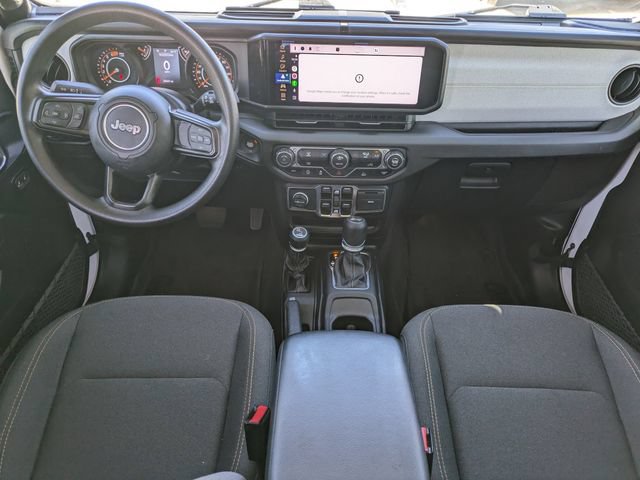 Used 2025 Jeep Wrangler Unlimited Sport AWD/4WD image 15