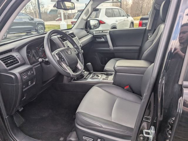 Used 2021 Toyota 4Runner SR5 Premium w/ Moonroof Package image 13