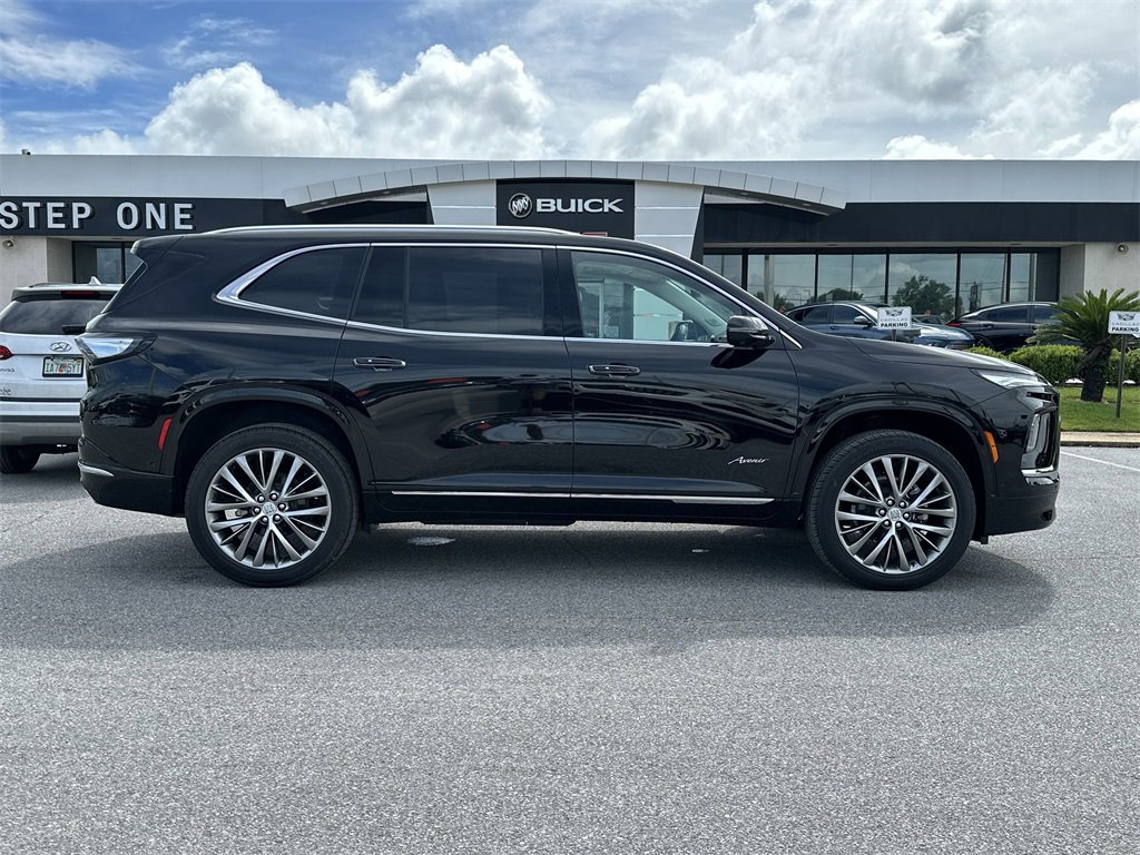 New 2026 Buick Enclave Avenir w/ Super Cruise Package image 9
