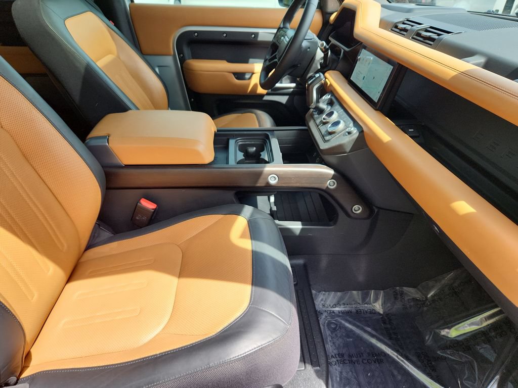 Used 2021 Land Rover Defender 90 X AWD/4WD image 3