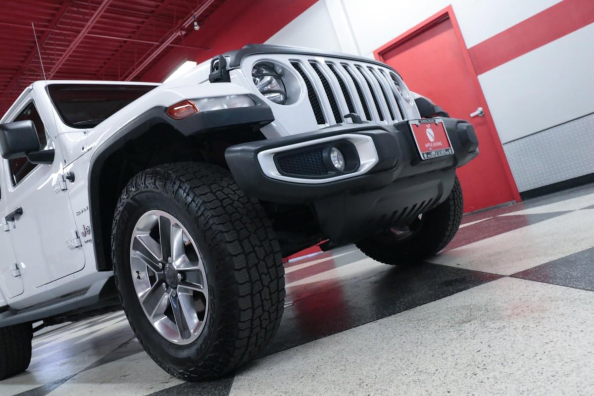 Used 2020 Jeep Wrangler Unlimited Sahara AWD/4WD image 30