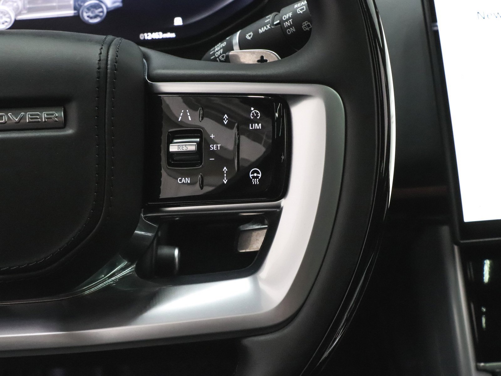 Used 2024 Land Rover Range Rover Autobiography image 33