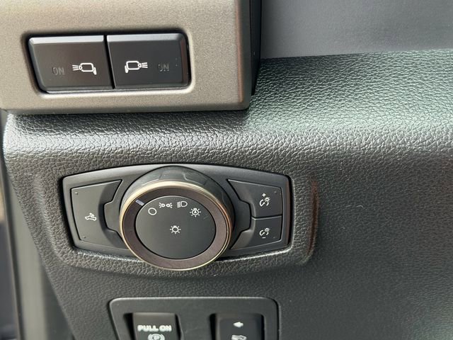Used 2019 Ford F150 Raptor w/ Equipment Group 802A Luxury AWD/4WD image 25