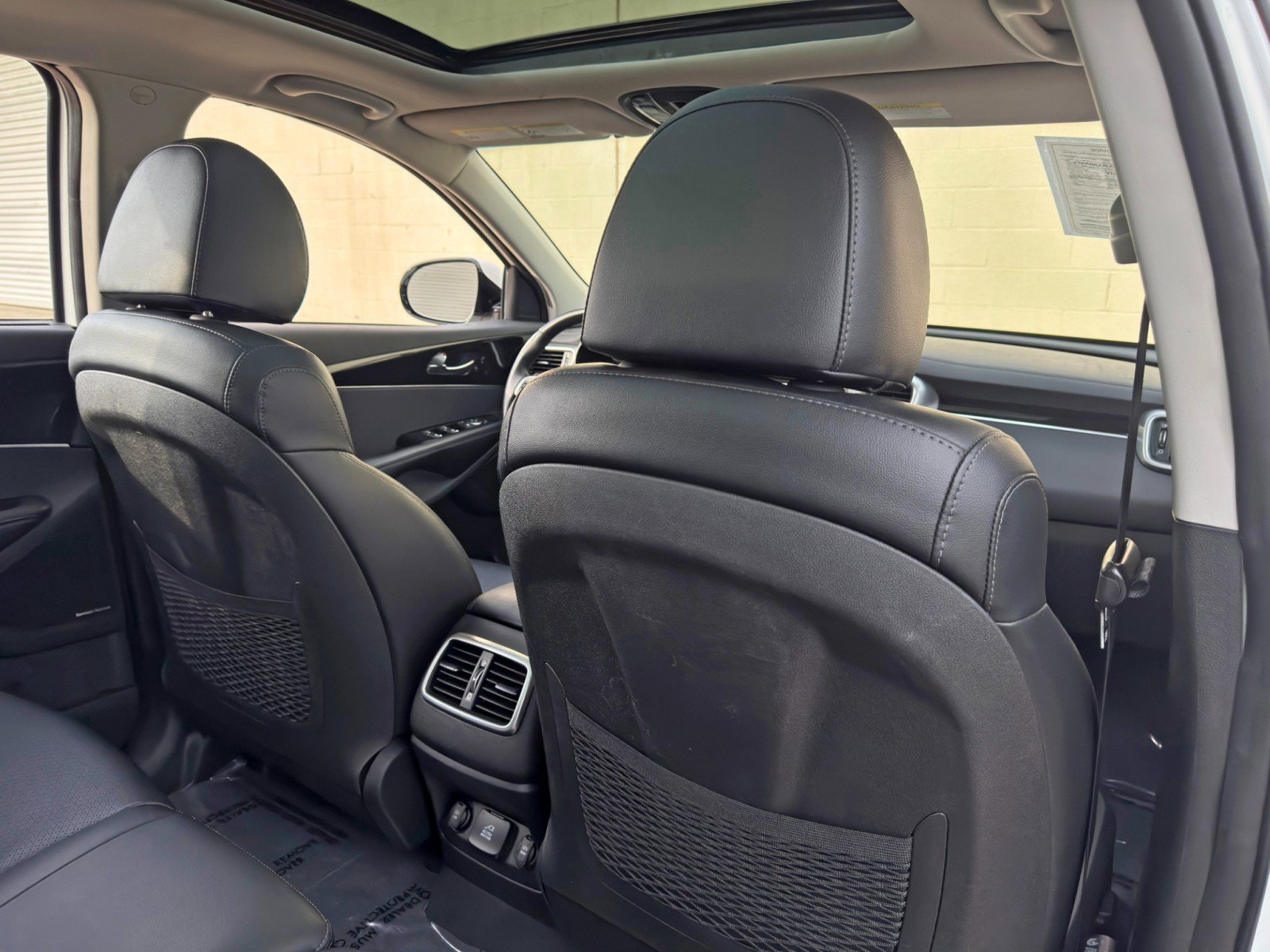Used 2019 Kia Sorento EX w/ EX Touring Package FWD image 36