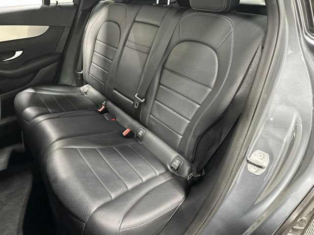 Used 2019 Mercedes-Benz GLC 300 4MATIC image 30