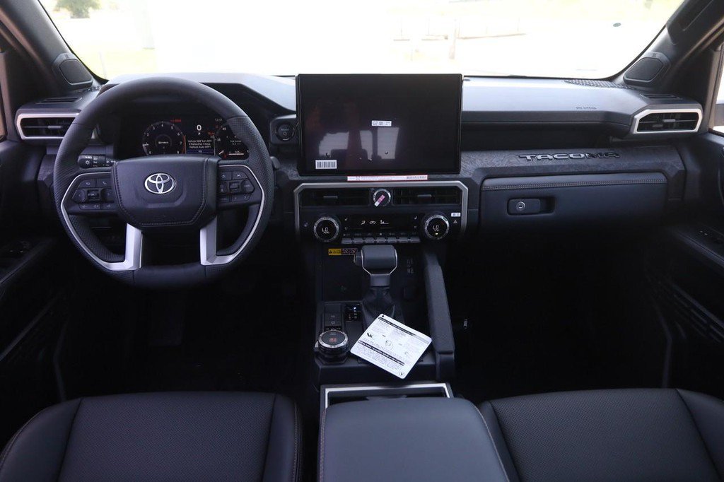 New 2026 Toyota Tacoma Limited AWD/4WD image 18