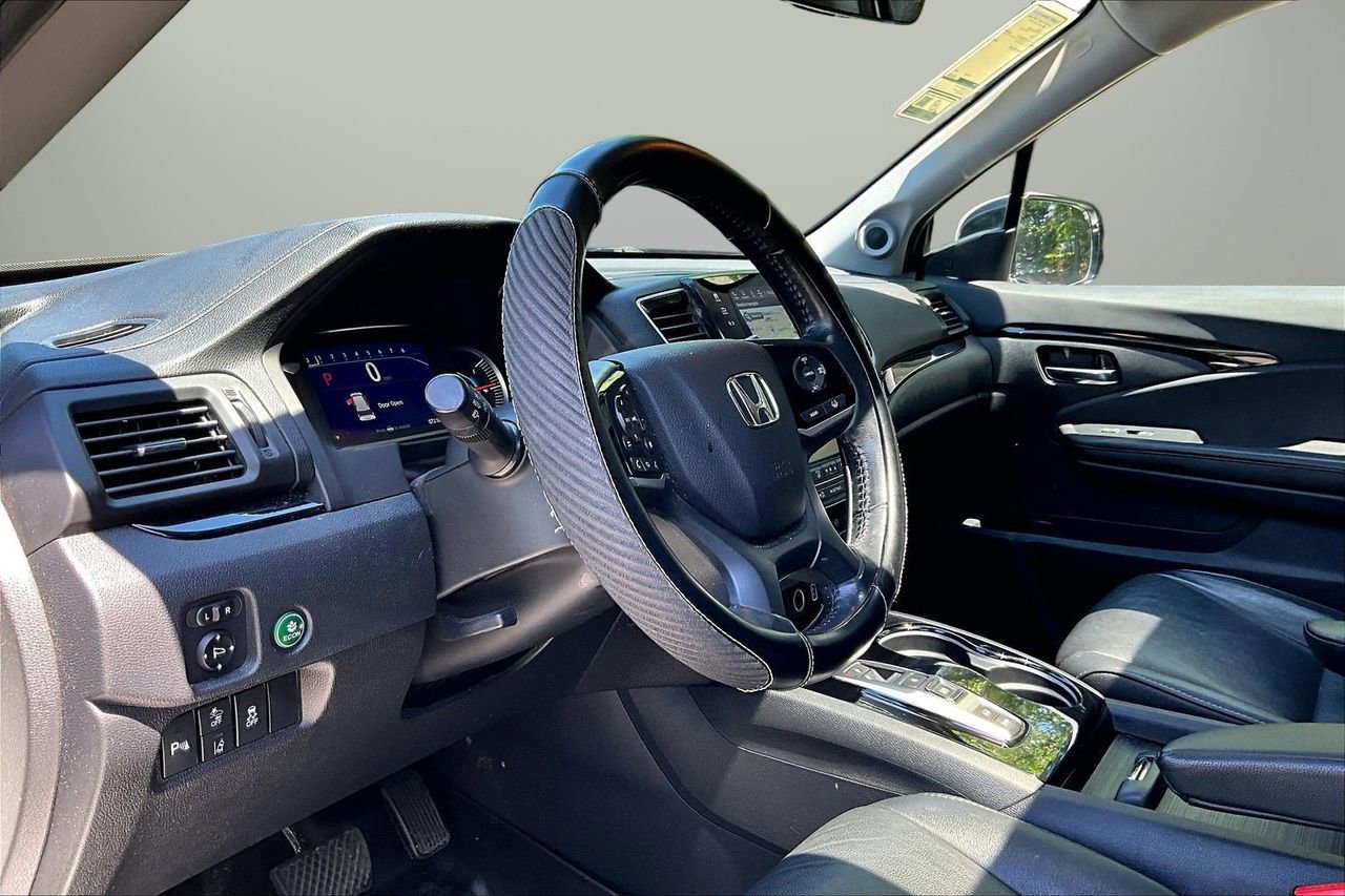 Used 2020 Honda Pilot Touring image 20