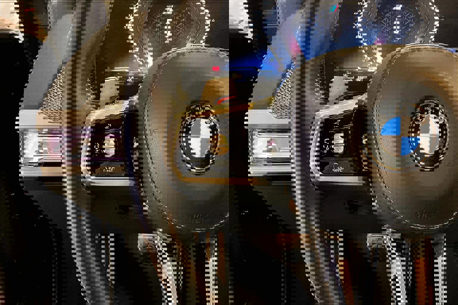 Certified 2023 BMW 760i xDrive w/ Executive Package image 22