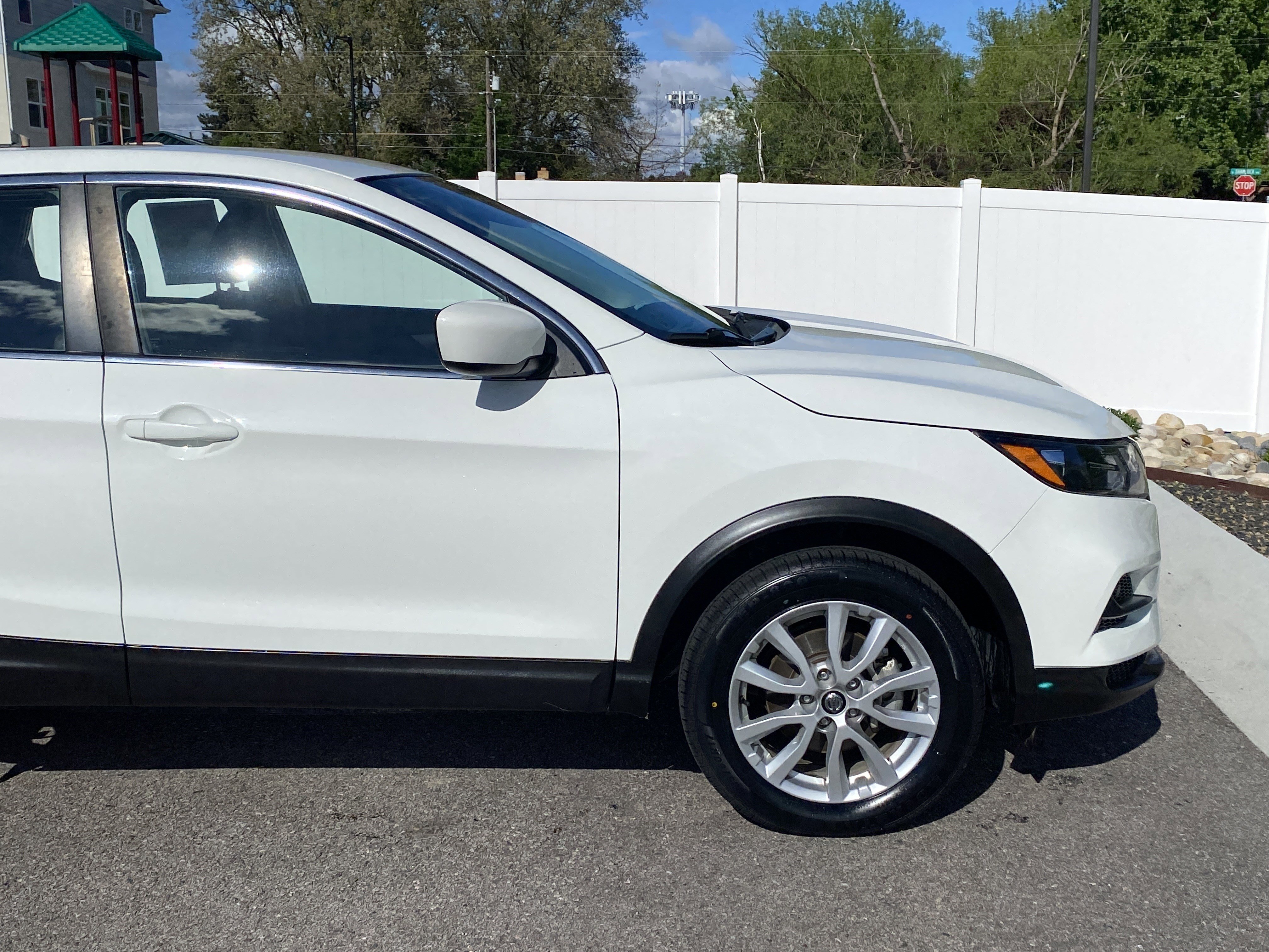 Used 2021 Nissan Rogue Sport S AWD/4WD image 8