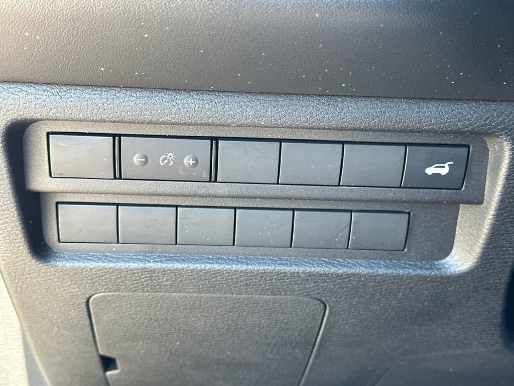 Used 2025 Mitsubishi Outlander SE AWD/4WD image 23