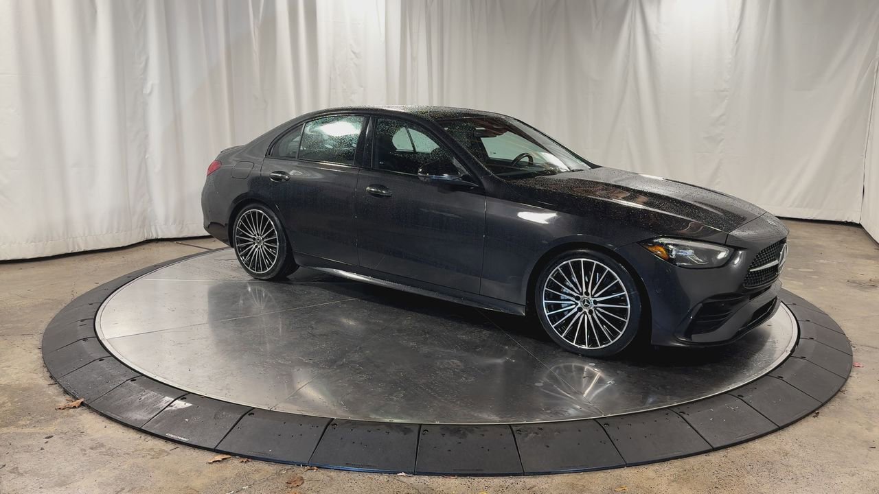 Used 2022 Mercedes-Benz C 300 4MATIC Sedan image 3