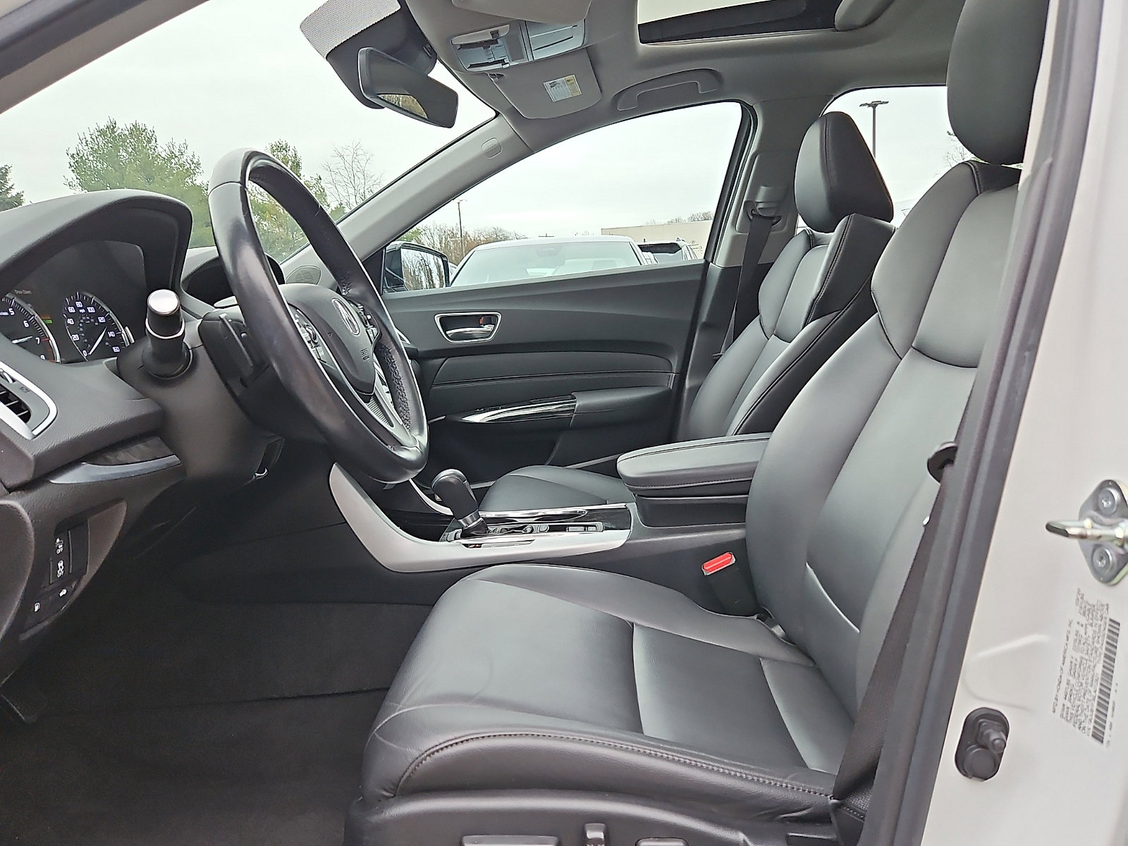 Used 2020 Acura TLX Standard image 14