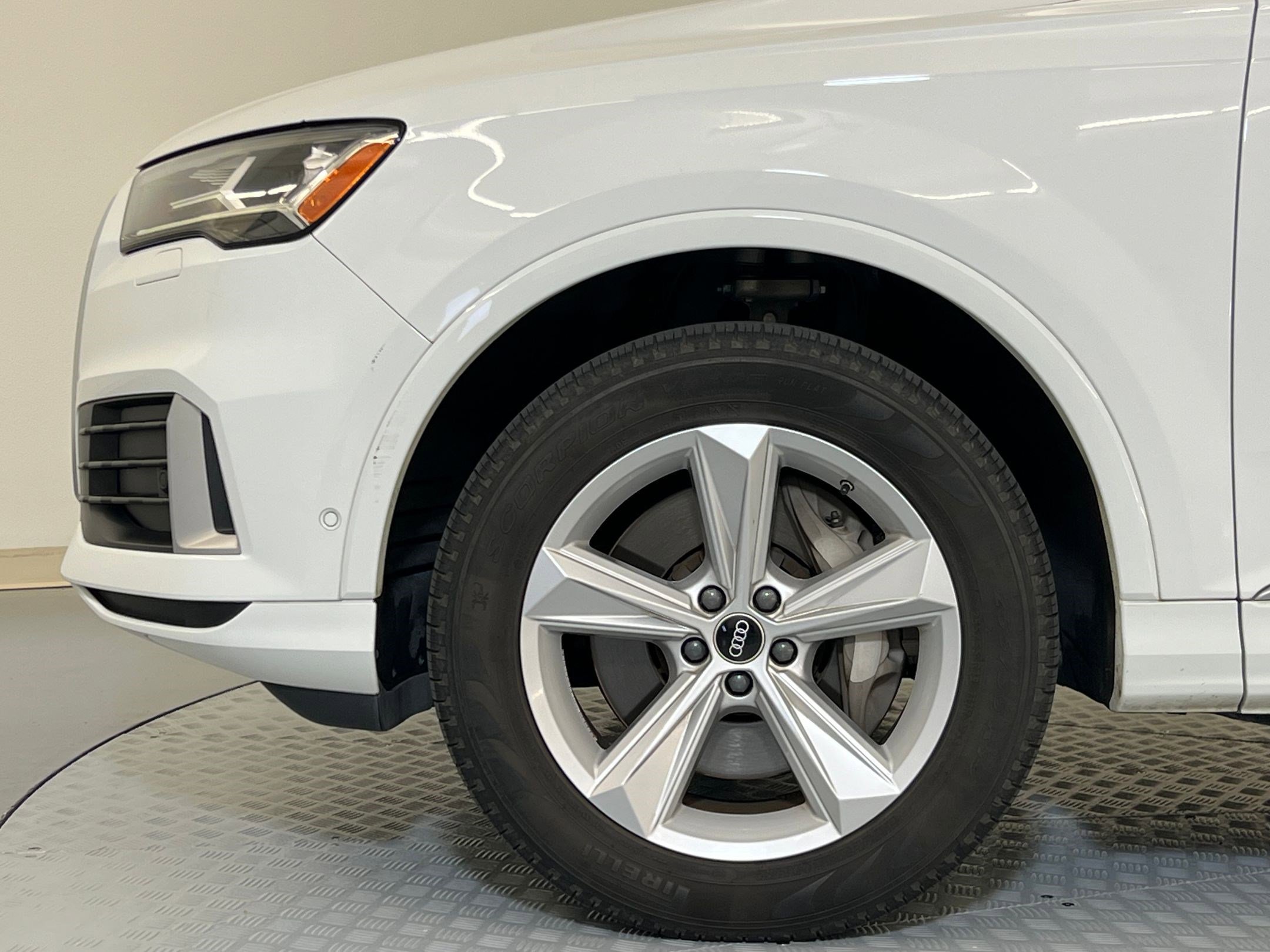 Used 2022 Audi Q7 2.0T Premium Plus w/ Premium Plus Package image 11