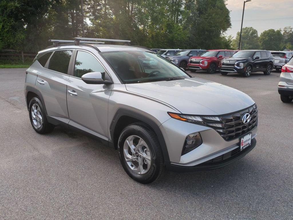Used 2023 Hyundai Tucson SEL AWD/4WD image 3