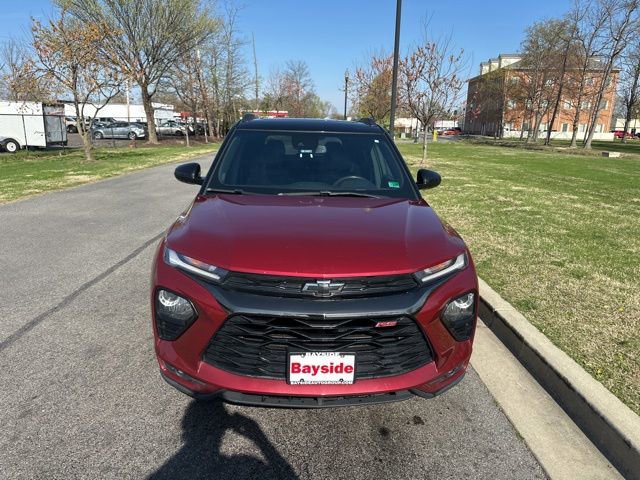 Used 2022 Chevrolet TrailBlazer RS w/ Sun and Liftgate Package AWD/4WD image 4