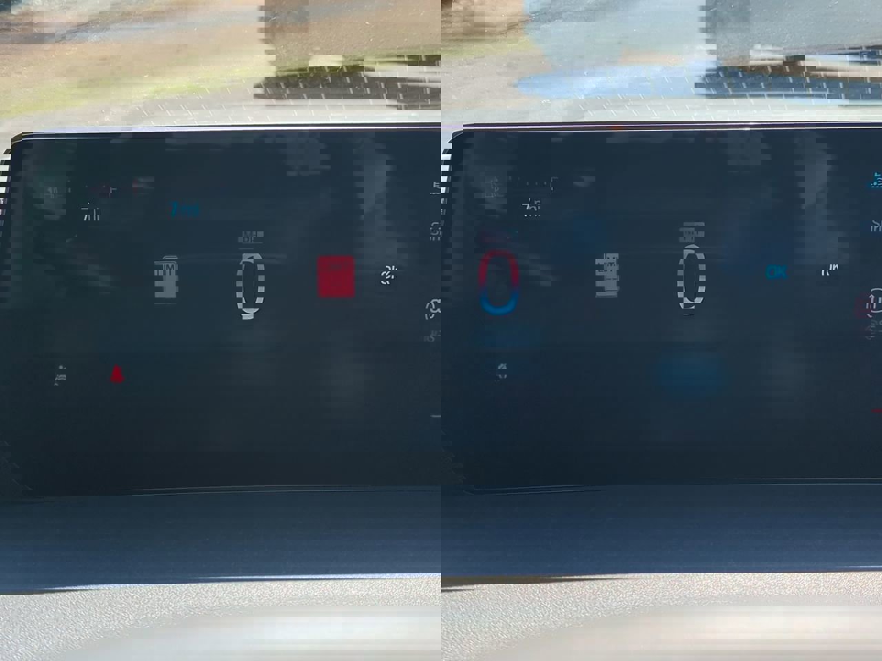 New 2026 Ford Expedition Active image 27