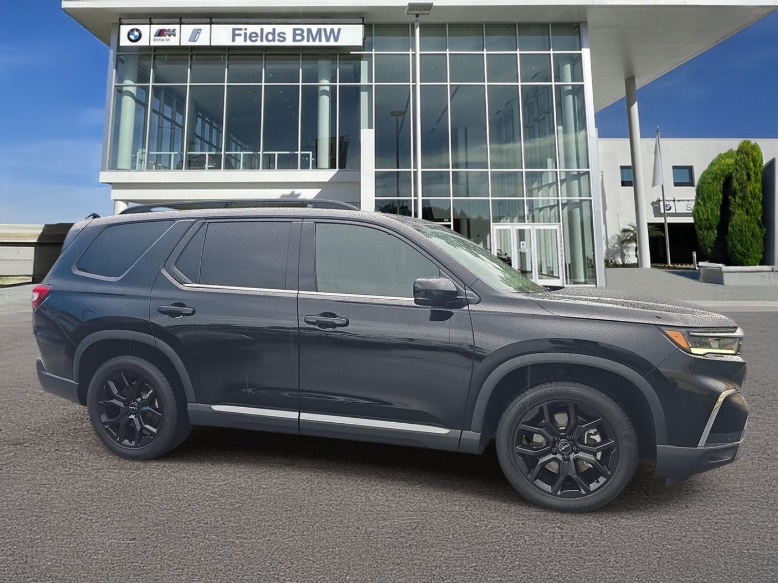 Used 2025 Honda Pilot Touring