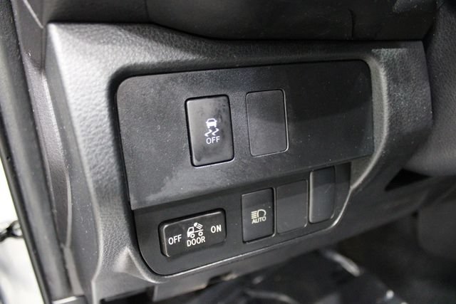 Used 2023 Toyota Tacoma SR AWD/4WD image 43