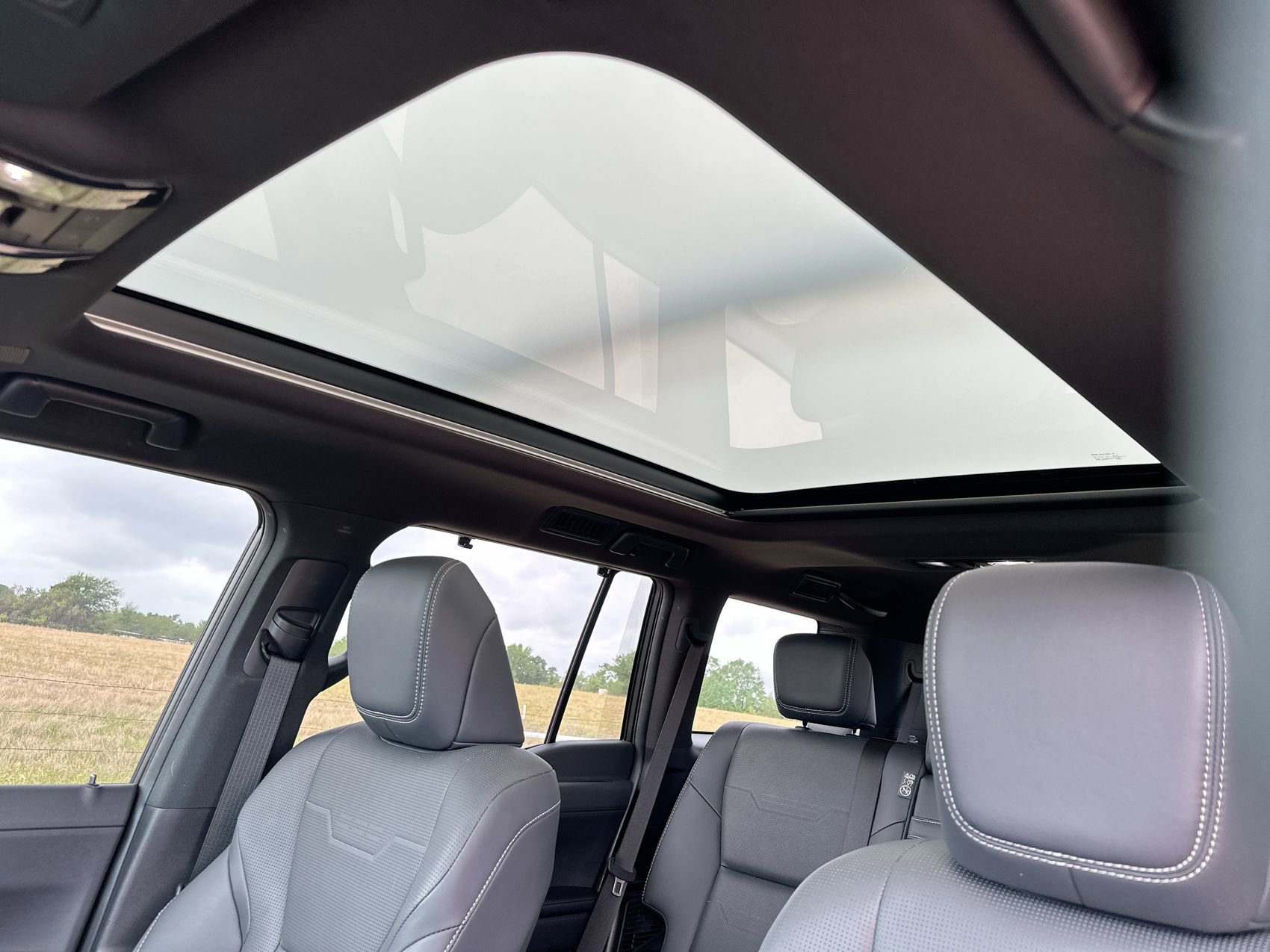 Used 2025 Lexus GX 550 w/ Cold Area Package AWD/4WD image 23