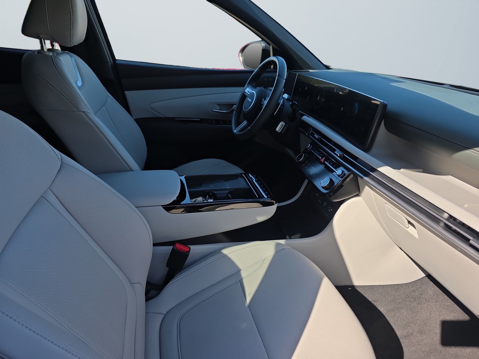 Certified 2026 Hyundai Tucson Limited AWD/4WD image 18