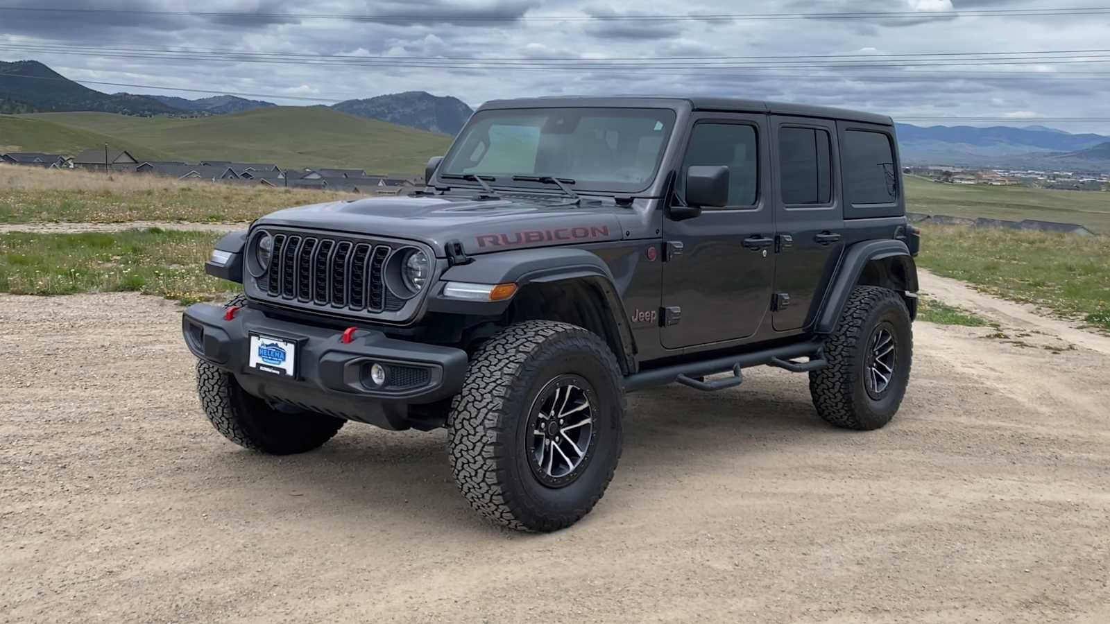 Used 2025 Jeep Wrangler Unlimited Rubicon w/ XTREMEE 35" Tire Package AWD/4WD image 4
