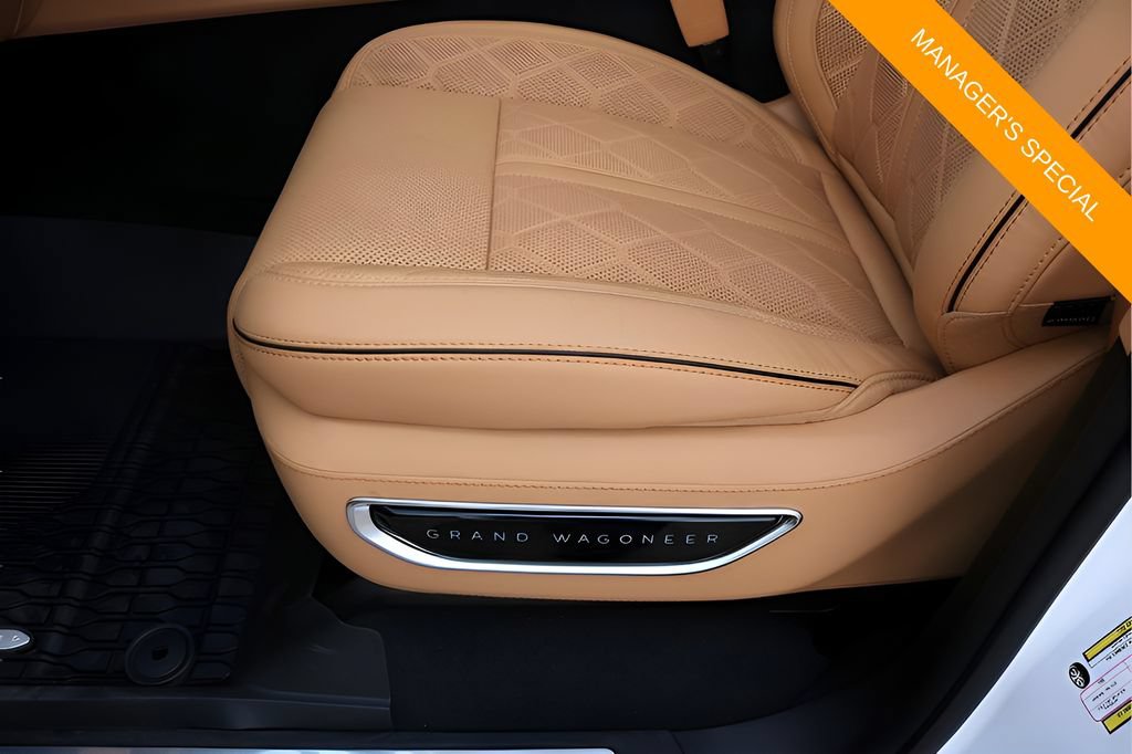 New 2026 Jeep Grand Wagoneer Summit AWD/4WD image 14