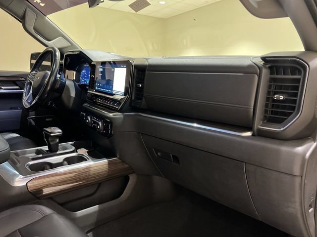 Used 2022 Chevrolet Silverado 1500 LT Trail Boss w/ LT Trail Boss Premium Package AWD/4WD image 26
