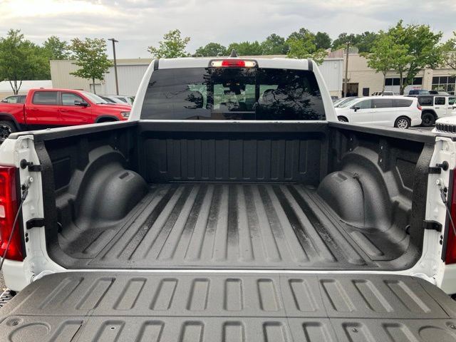 Used 2025 RAM 1500 Big Horn AWD/4WD image 23