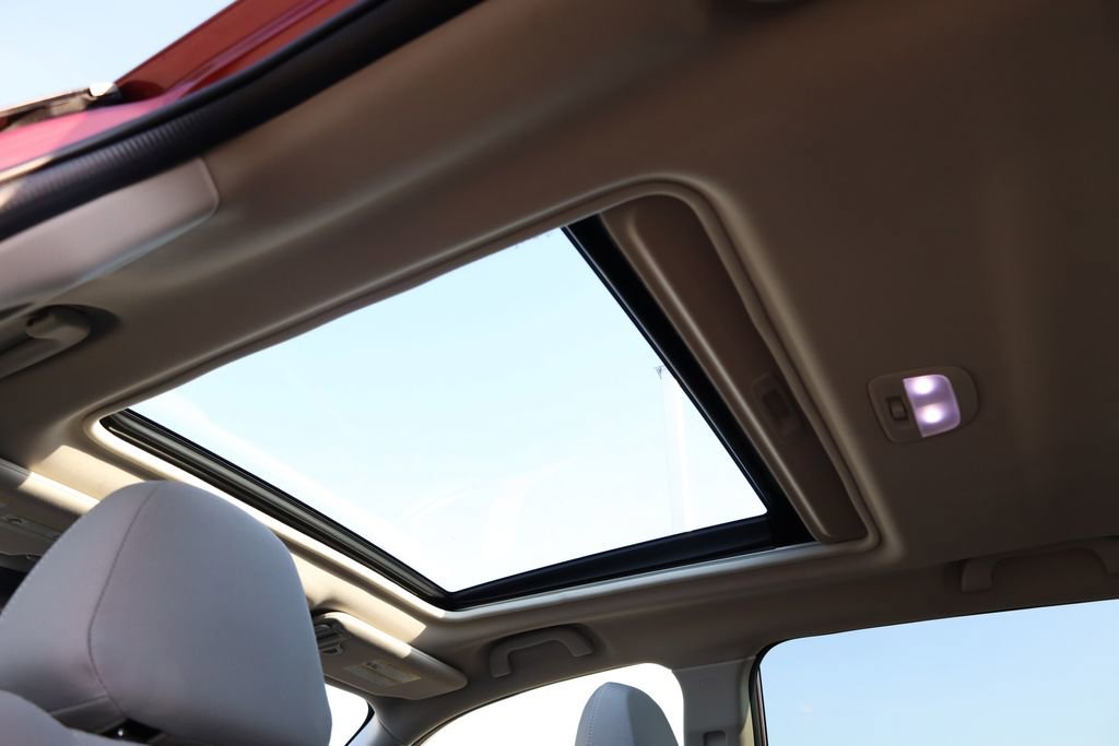 Used 2022 Subaru Forester Premium image 10