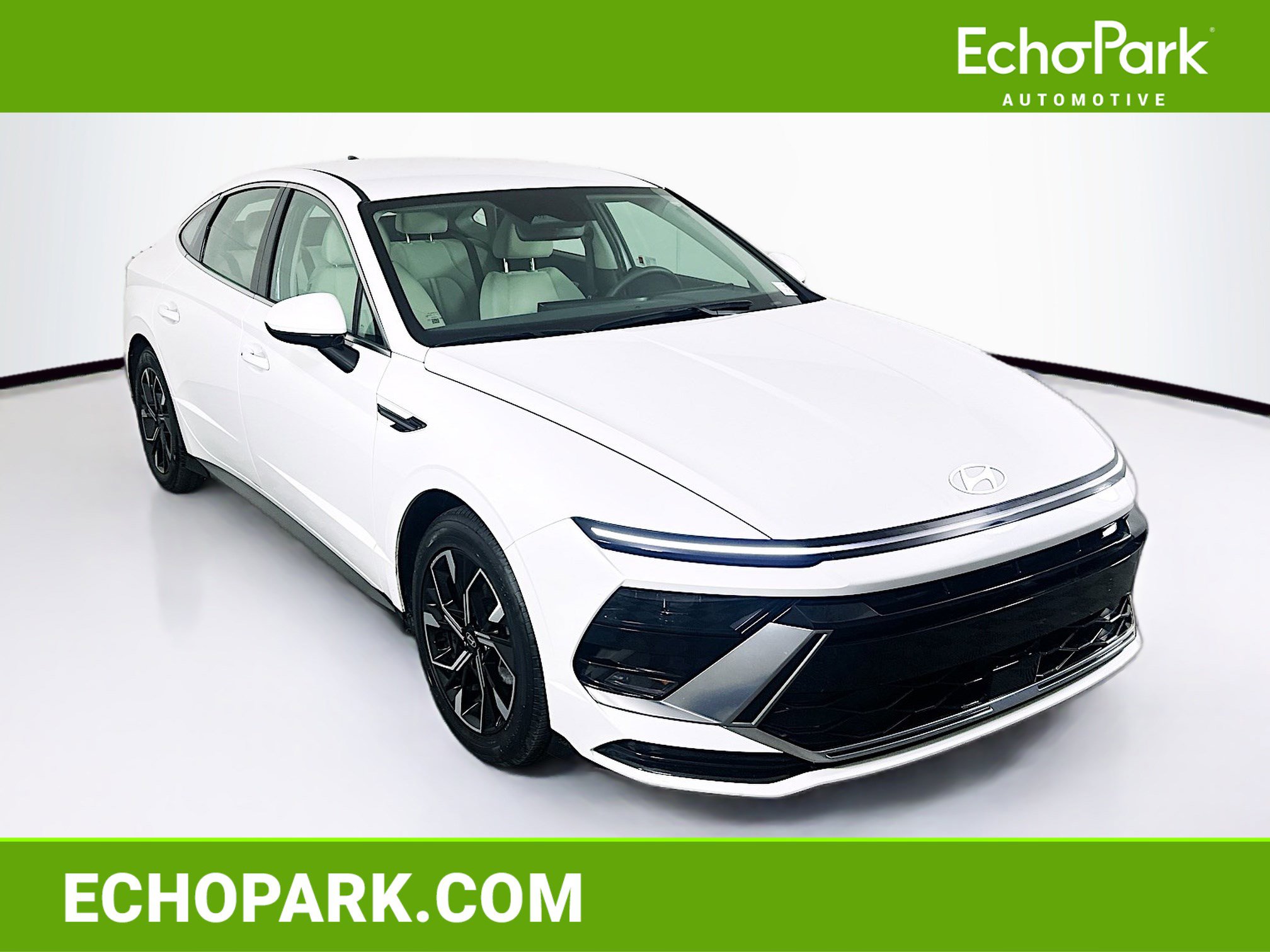 Used 2025 Hyundai Sonata SEL image 1