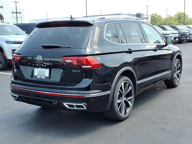 Used 2024 Volkswagen Tiguan SEL R-Line AWD/4WD image 29