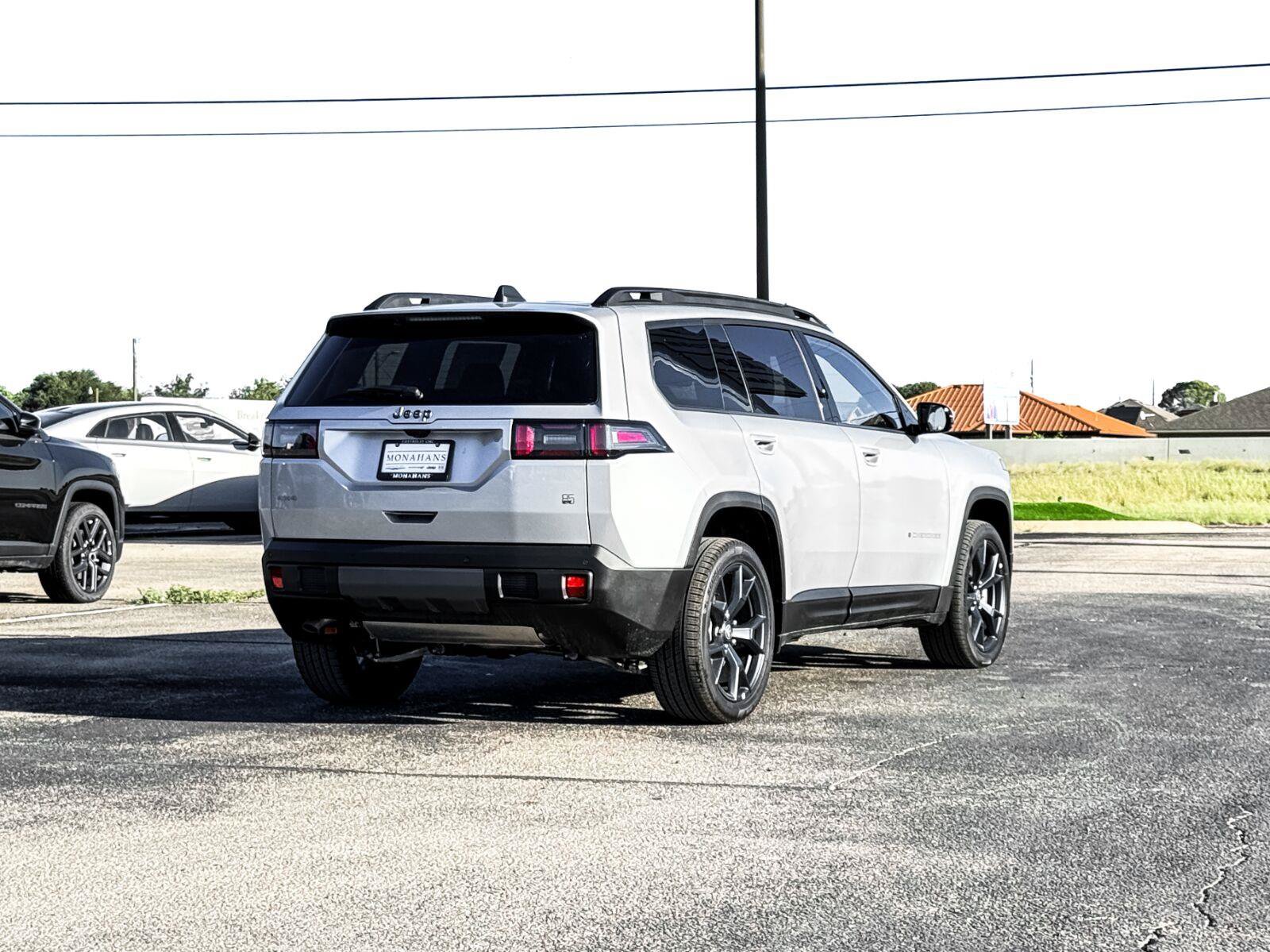 New 2026 Jeep Cherokee Limited AWD/4WD image 10