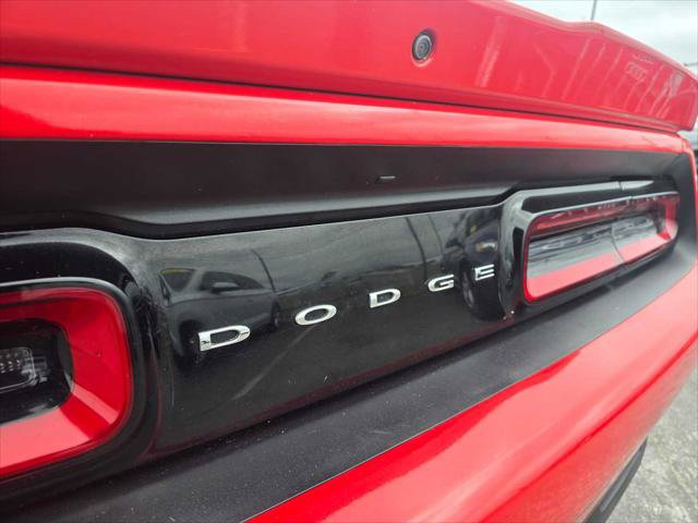 Used 2022 Dodge Challenger GT RWD image 13