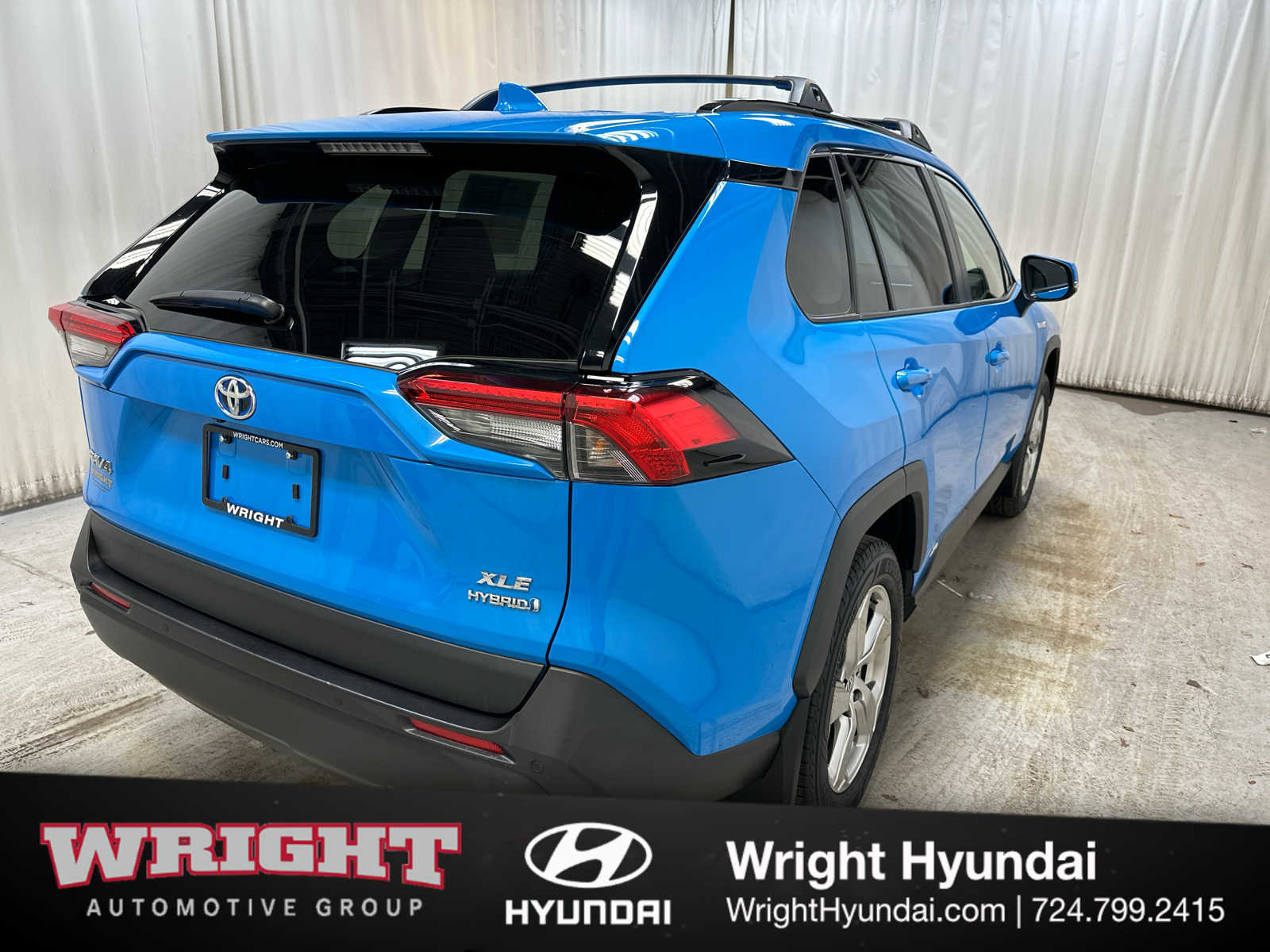 Used 2021 Toyota RAV4 XLE Premium image 6