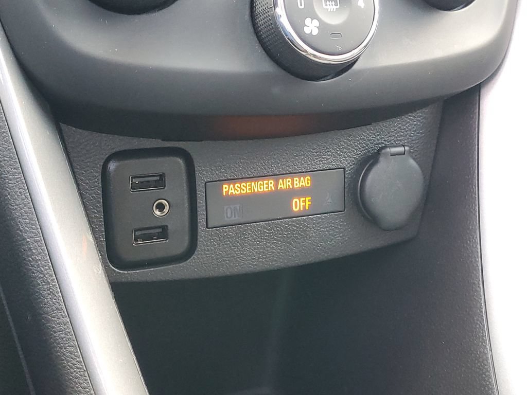 Used 2018 Chevrolet Trax LT FWD image 26