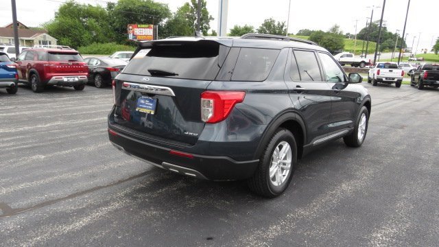 Certified 2022 Ford Explorer XLT w/ Equipment Group 202A image 7